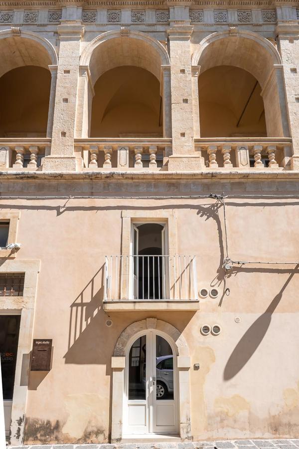 I 5 Archi Di Via Ducezio Villa Noto Dış mekan fotoğraf